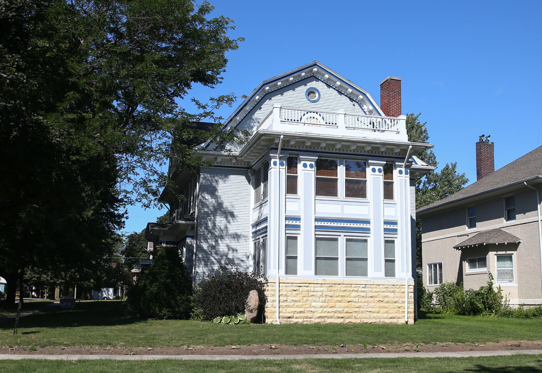 204 Seventh St. NW - Mason City (3).jpg